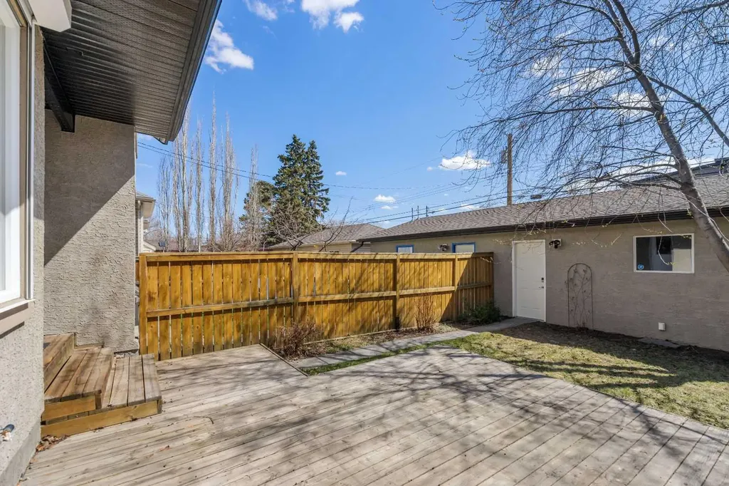 409 19 Avenue NE Calgary AB T2E 1P4