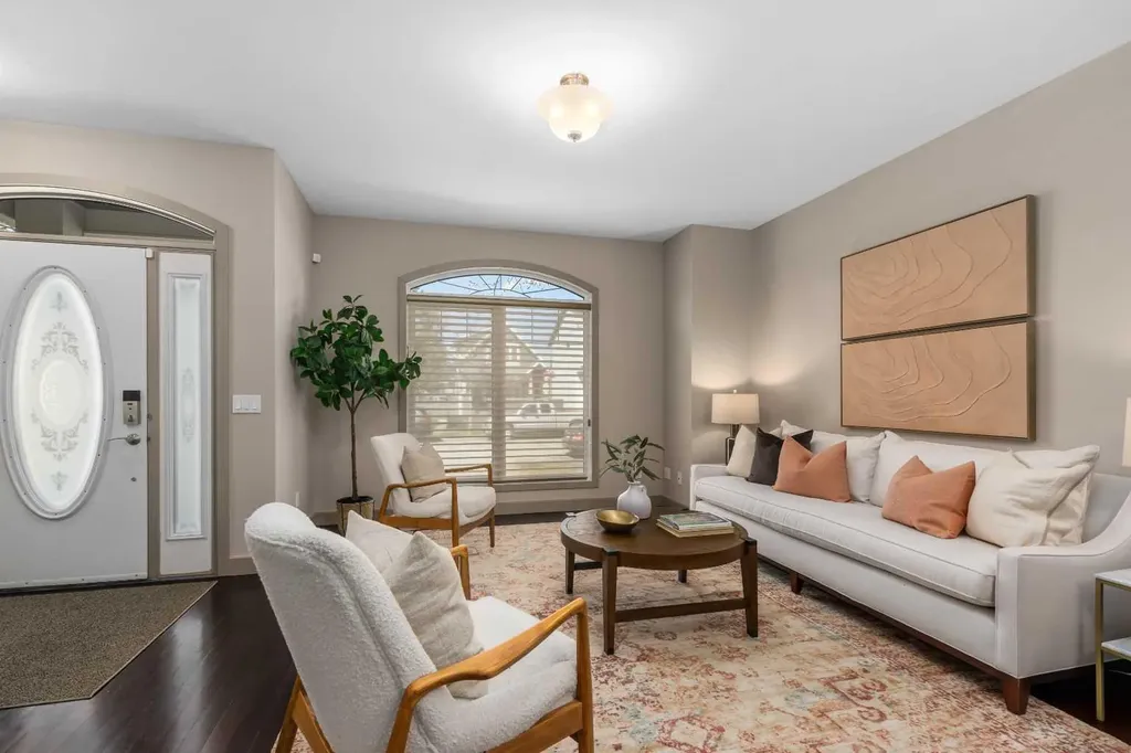 409 19 Avenue NE Calgary AB T2E 1P4