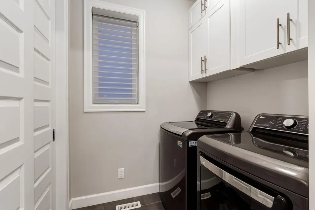 166 Osborne Common SW Airdrie AB T4B5G7