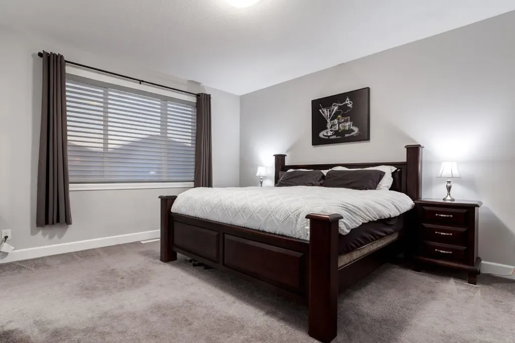 166 Osborne Common SW Airdrie AB T4B5G7