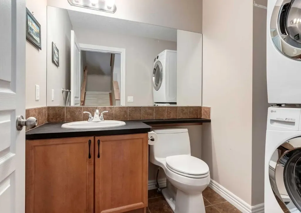 12 Royal Oak Lane NW Calgary AB T3G 6B5