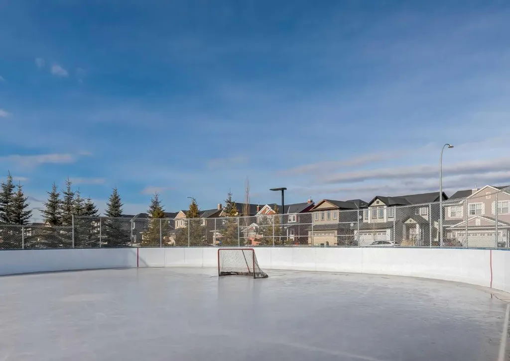12 Royal Oak Lane NW Calgary AB T3G 6B5