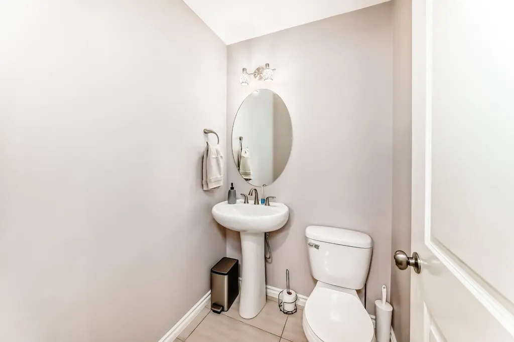 1248 Kings Heights Road SE Airdrie AB T4A0L6