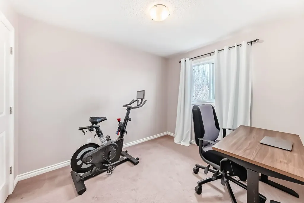 1248 Kings Heights Road SE Airdrie AB T4A0L6