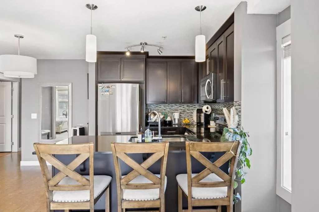 155 Skyview Ranch Way NE Calgary AB T3N 0L5