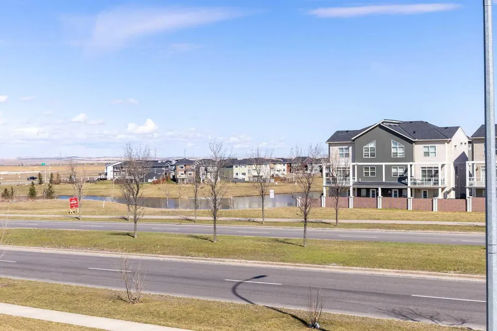 155 Skyview Ranch Way NE Calgary AB T3N 0L5