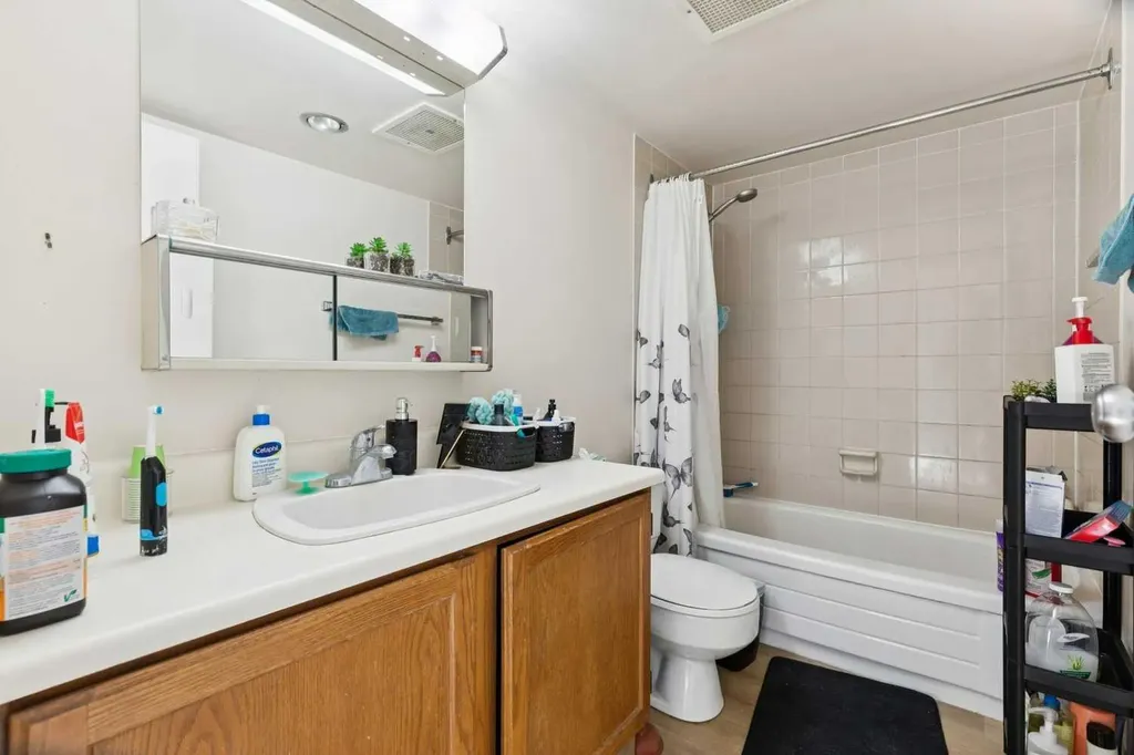 924 14 Avenue SW Calgary AB T2R 0N7