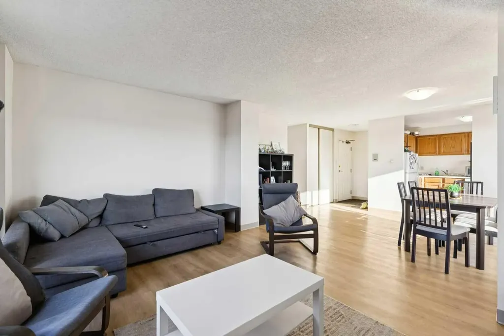 924 14 Avenue SW Calgary AB T2R 0N7