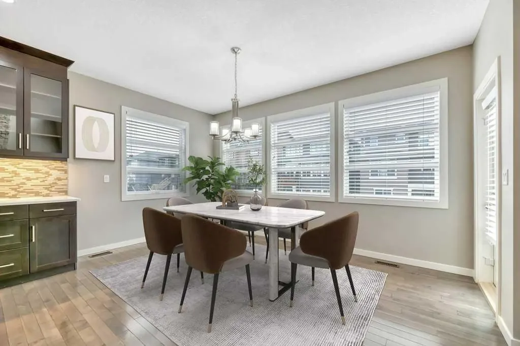 29 Aspen Summit Point SW Calgary AB T3H 0V9