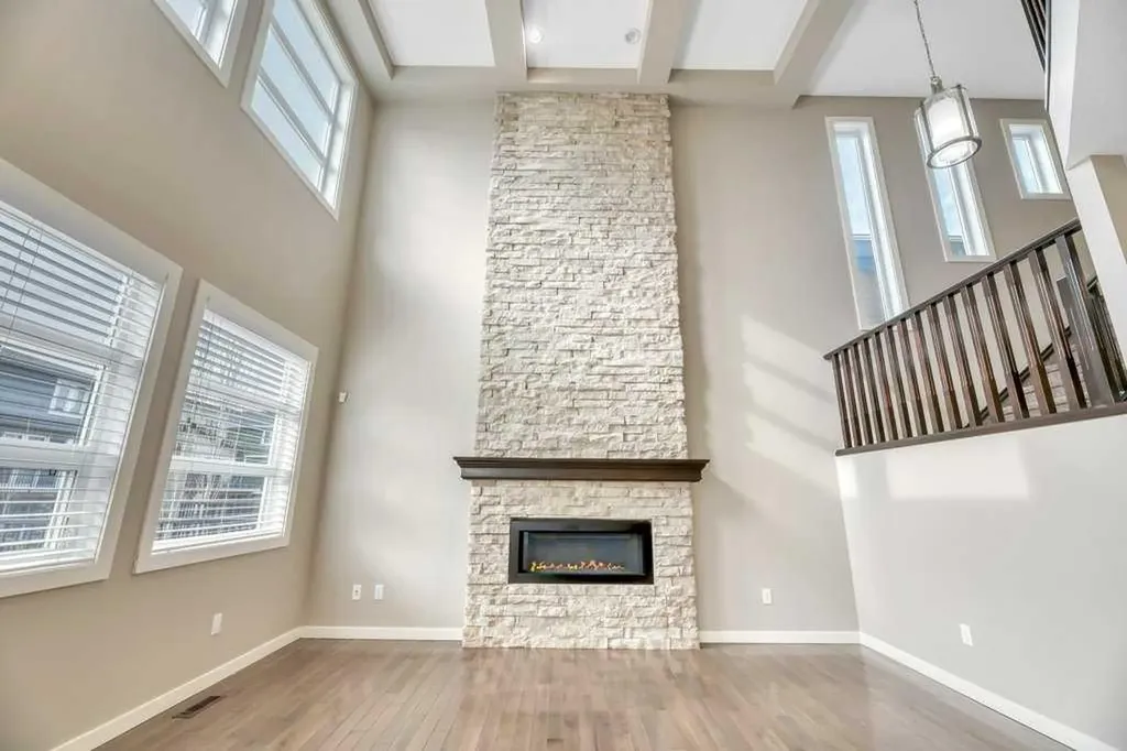 29 Aspen Summit Point SW Calgary AB T3H 0V9