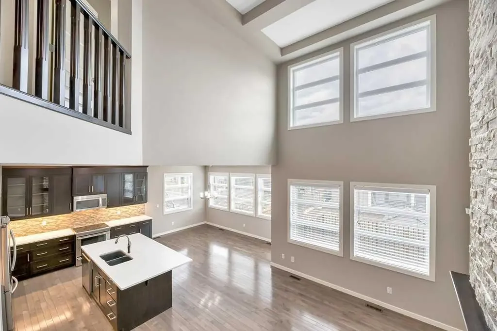29 Aspen Summit Point SW Calgary AB T3H 0V9