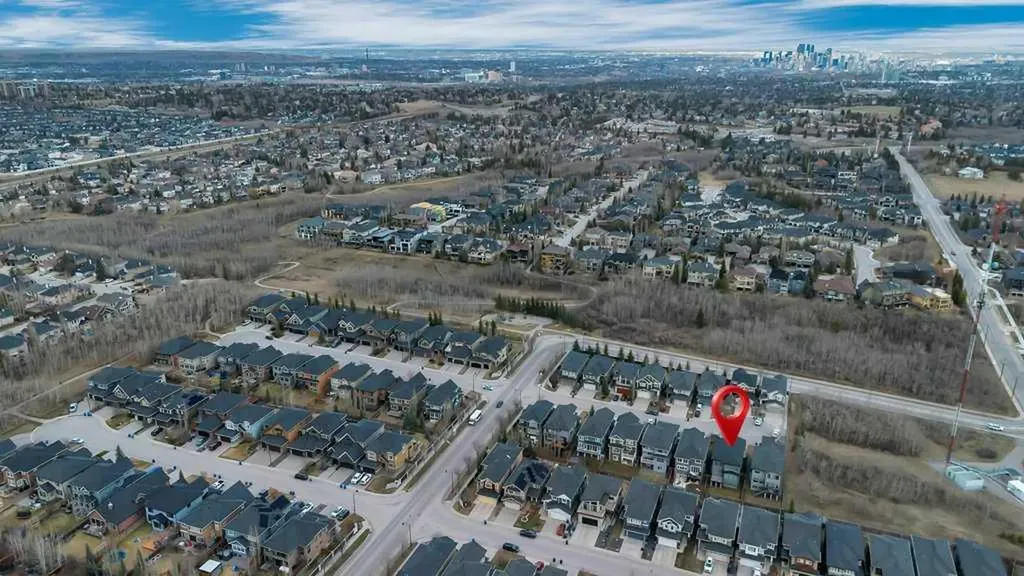 29 Aspen Summit Point SW Calgary AB T3H 0V9