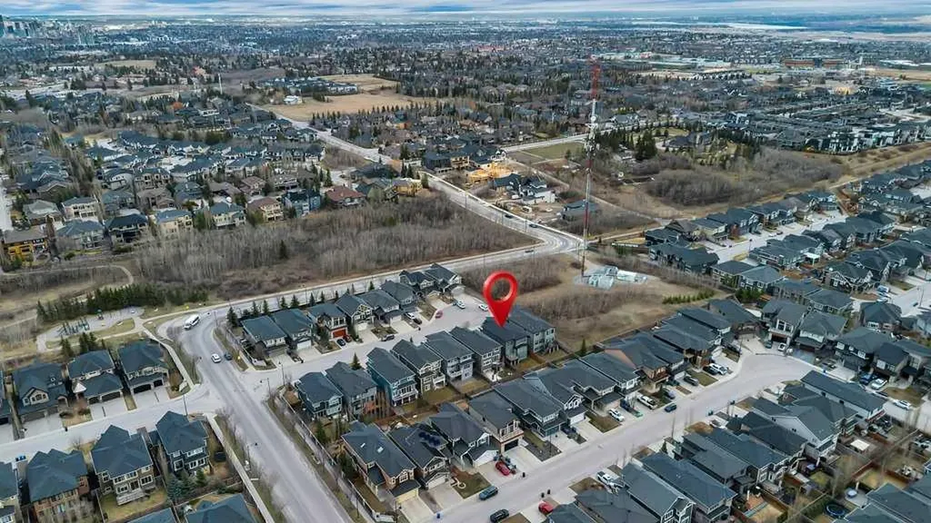 29 Aspen Summit Point SW Calgary AB T3H 0V9