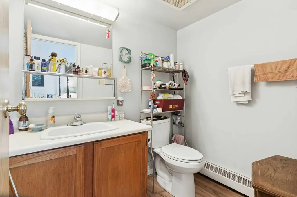 924 14 Avenue SW Calgary AB T2R 0N7