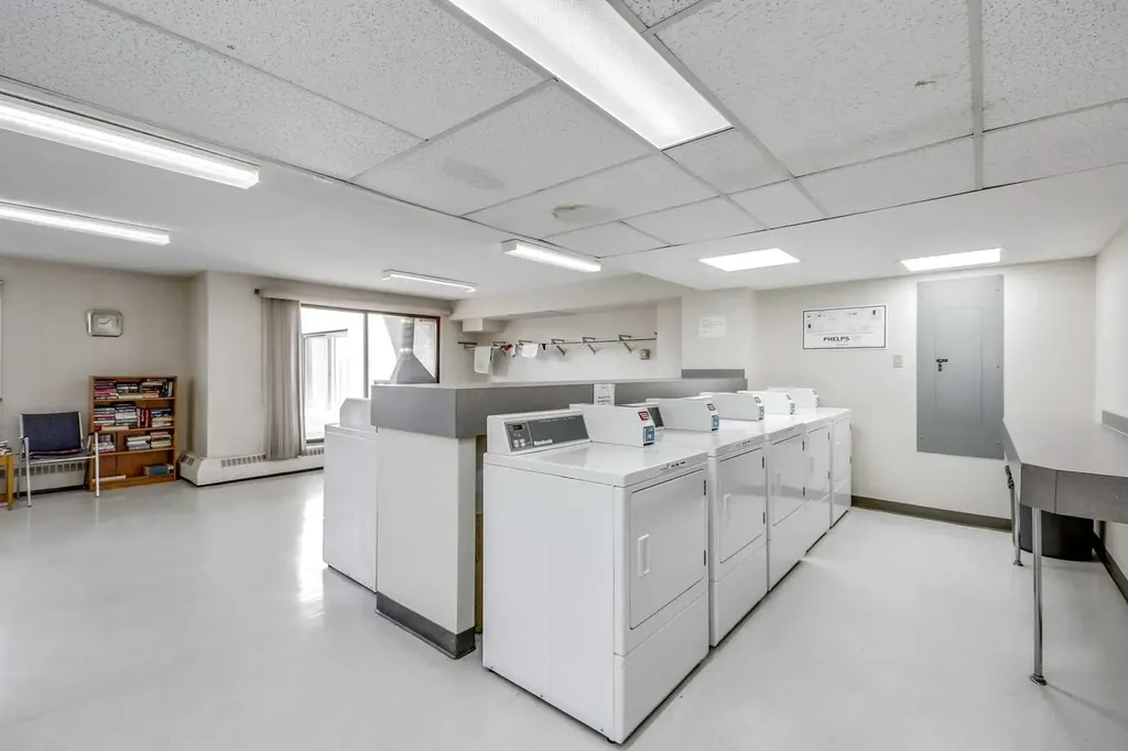 924 14 Avenue SW Calgary AB T2R 0N7