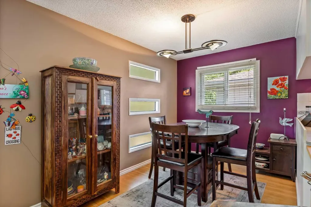 5 Fraser Road SE Calgary AB T2H 1E4