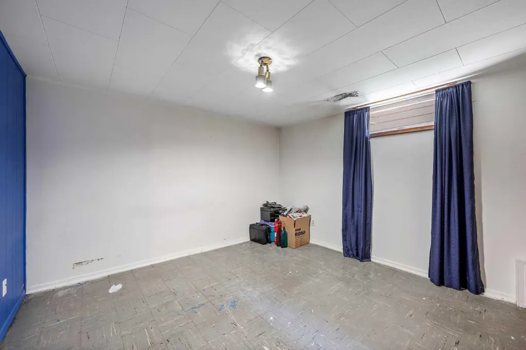5 Fraser Road SE Calgary AB T2H 1E4