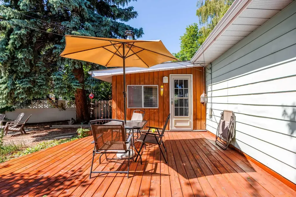 5 Fraser Road SE Calgary AB T2H 1E4