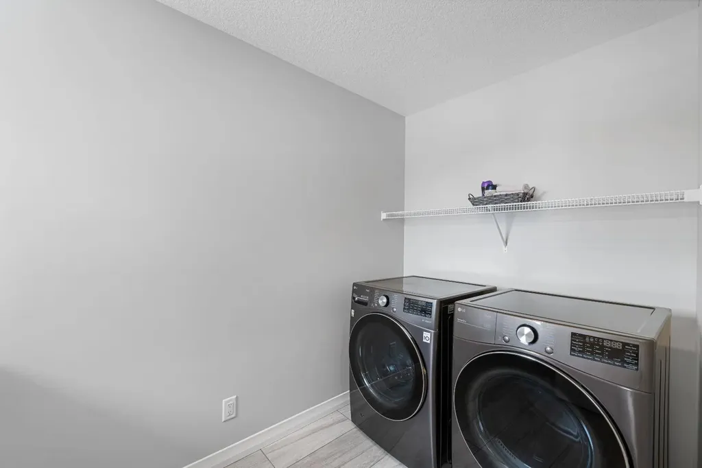 308 Lucas Way NW Calgary AB T3P 0R5