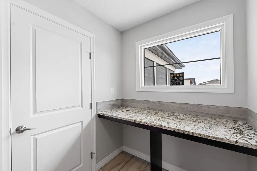 308 Lucas Way NW Calgary AB T3P 0R5