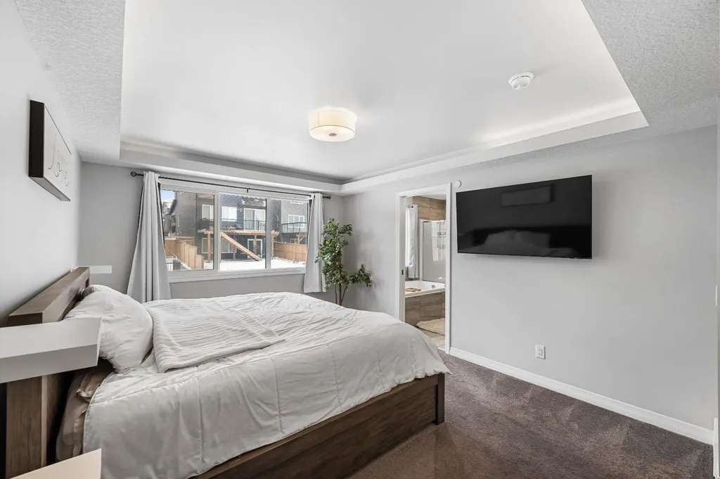 308 Lucas Way NW Calgary AB T3P 0R5