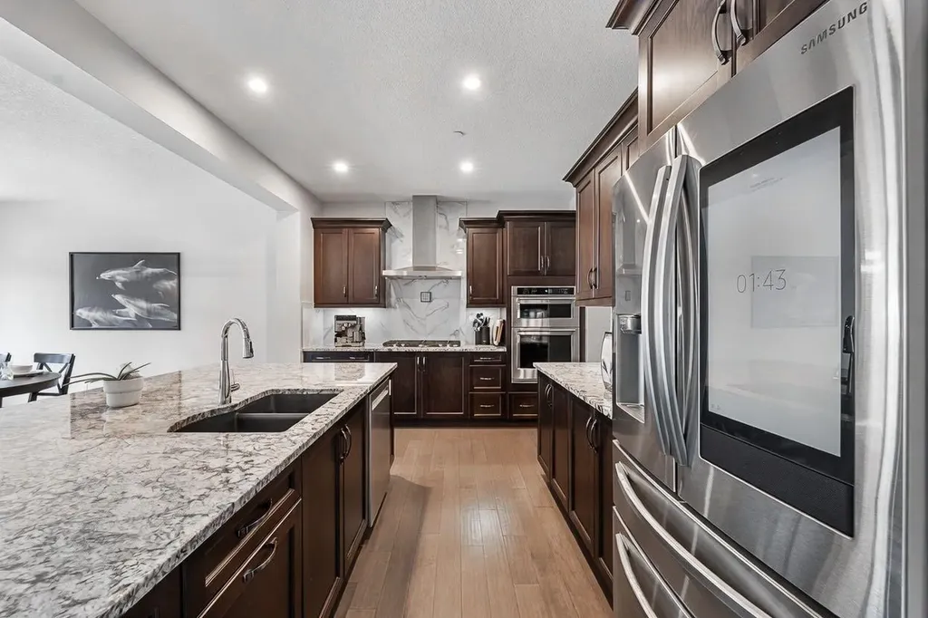 308 Lucas Way NW Calgary AB T3P 0R5