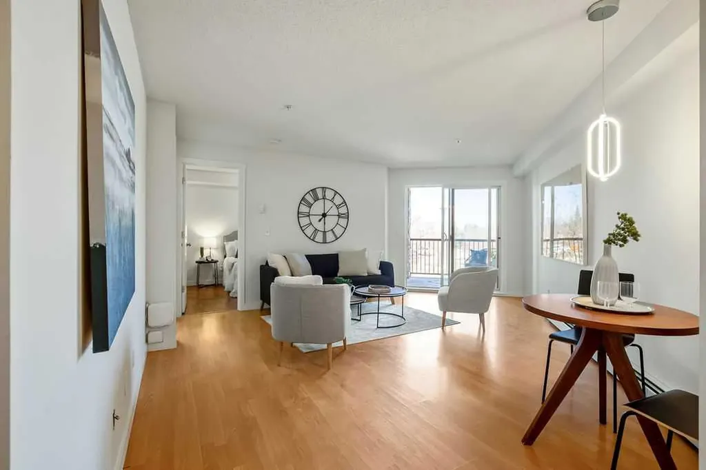 2395 Eversyde Avenue SW Calgary AB T2Y 0B4