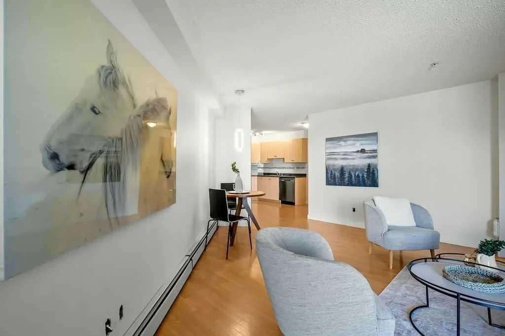 2395 Eversyde Avenue SW Calgary AB T2Y 0B4