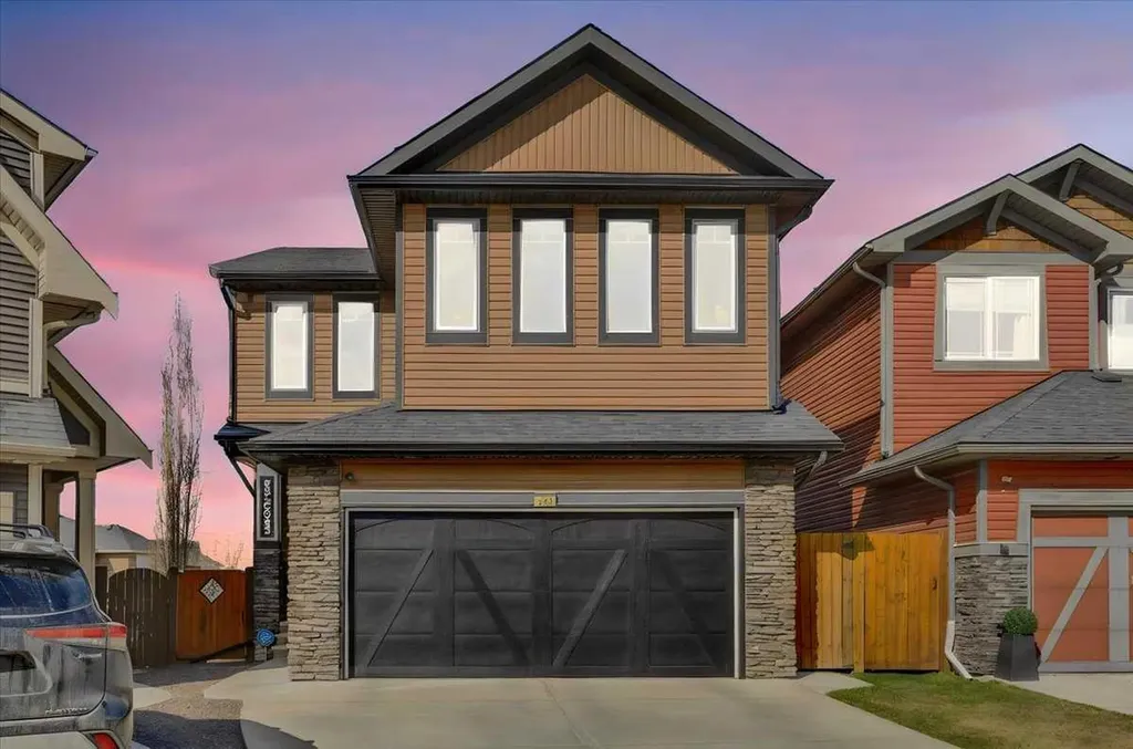 142 Fireside Bend Cochrane AB T4C0V5