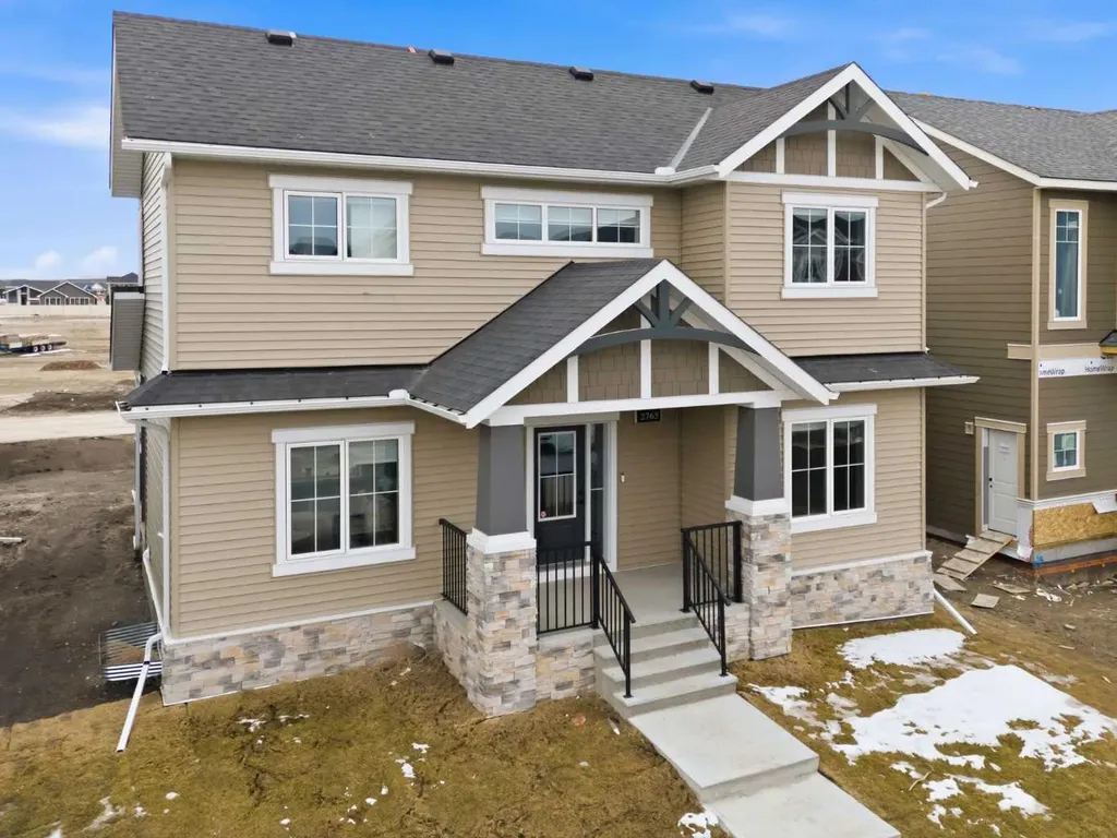 2765 Baywater Landing SW Airdrie AB T4B5K6
