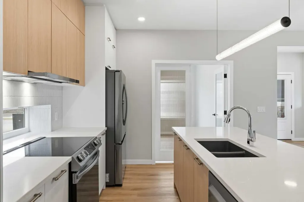 2765 Baywater Landing SW Airdrie AB T4B5K6