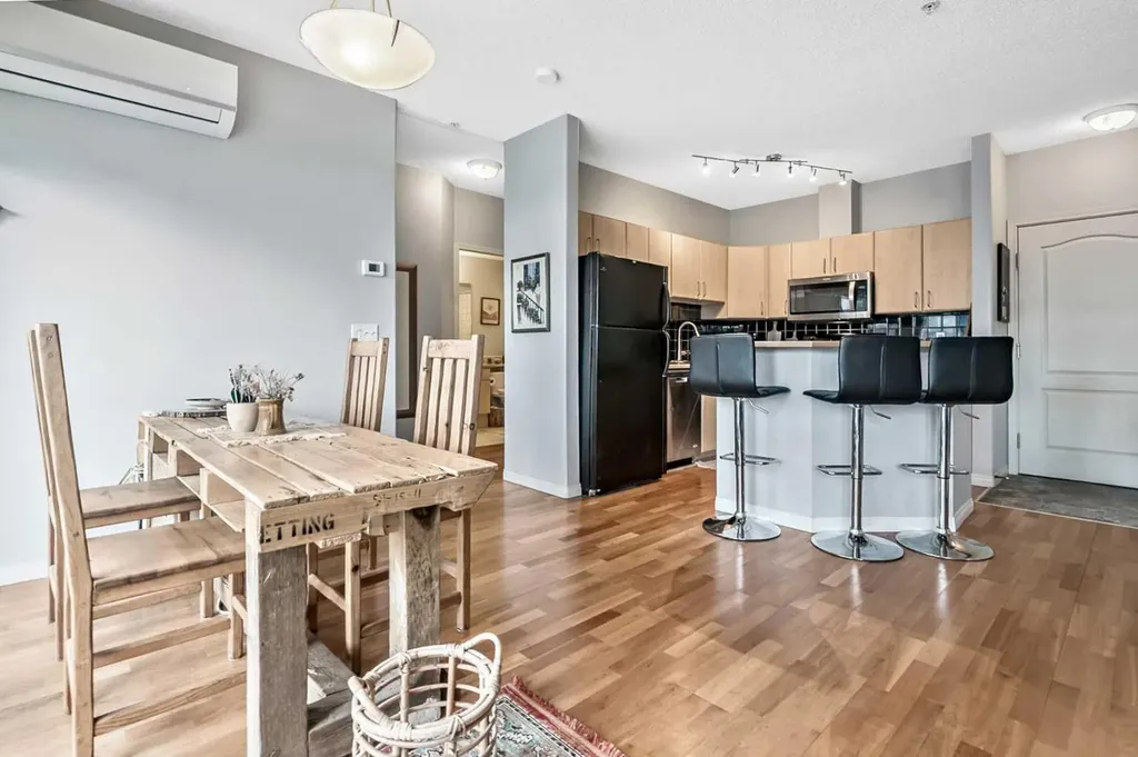 1026 12 Avenue SW Calgary AB T2R 0J6