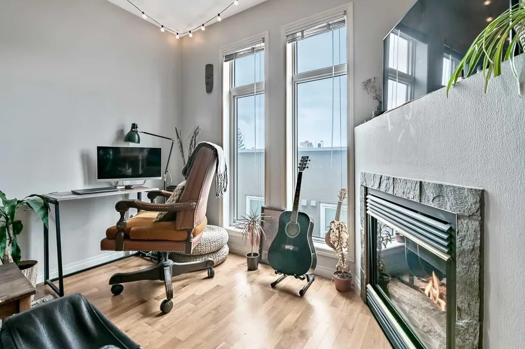 1026 12 Avenue SW Calgary AB T2R 0J6