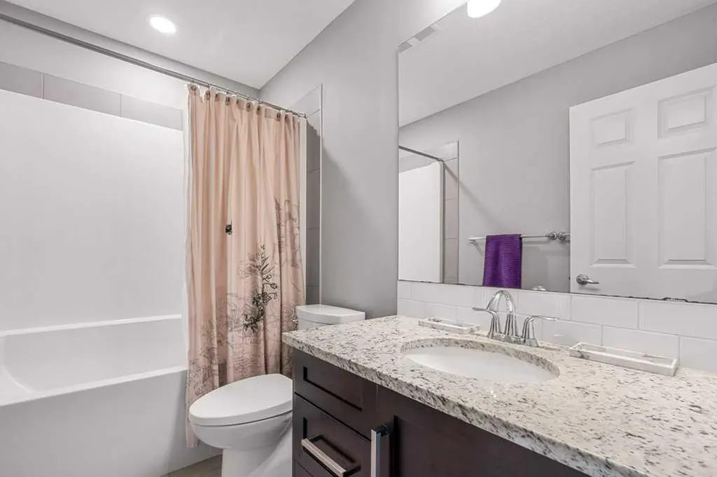 471 Canals Boulevard SW Airdrie AB T4B 0K1