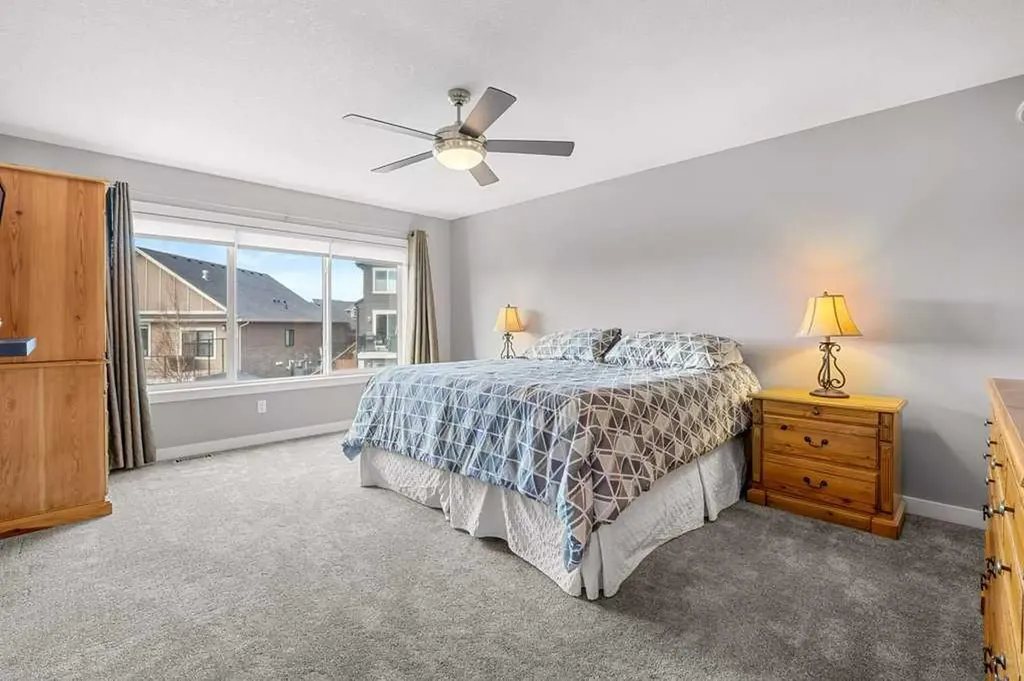 471 Canals Boulevard SW Airdrie AB T4B 0K1