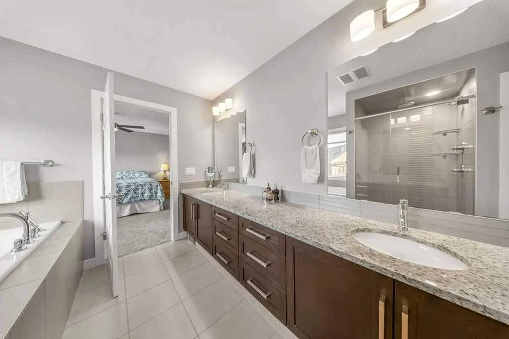 471 Canals Boulevard SW Airdrie AB T4B 0K1