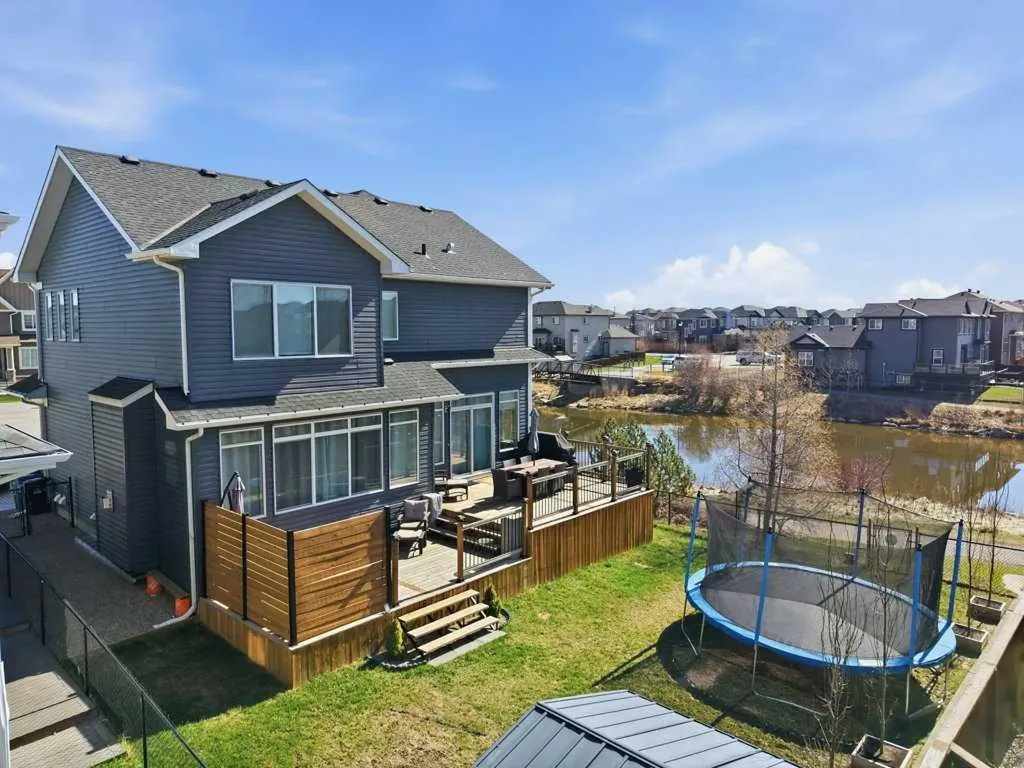 471 Canals Boulevard SW Airdrie AB T4B 0K1