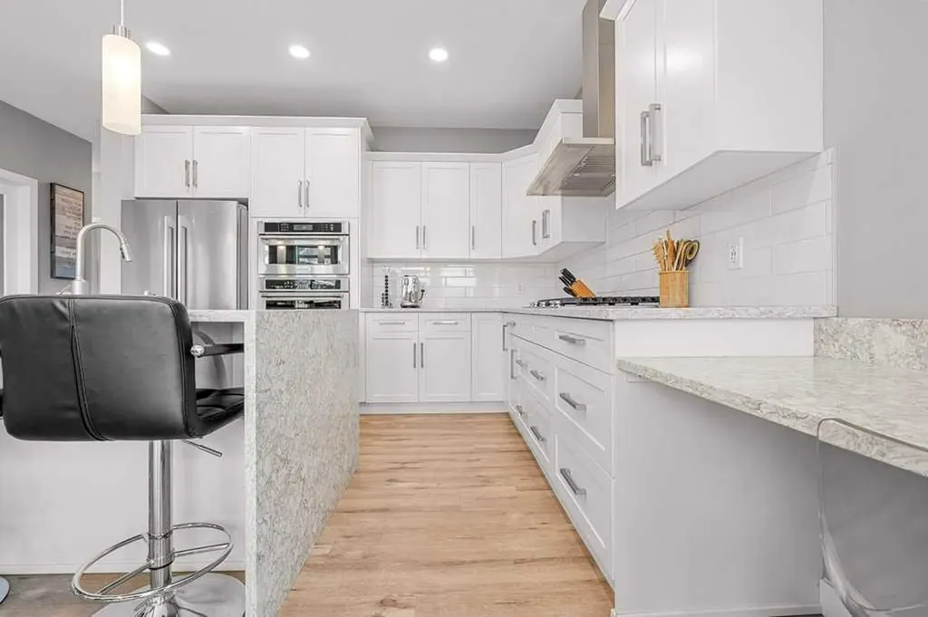 471 Canals Boulevard SW Airdrie AB T4B 0K1