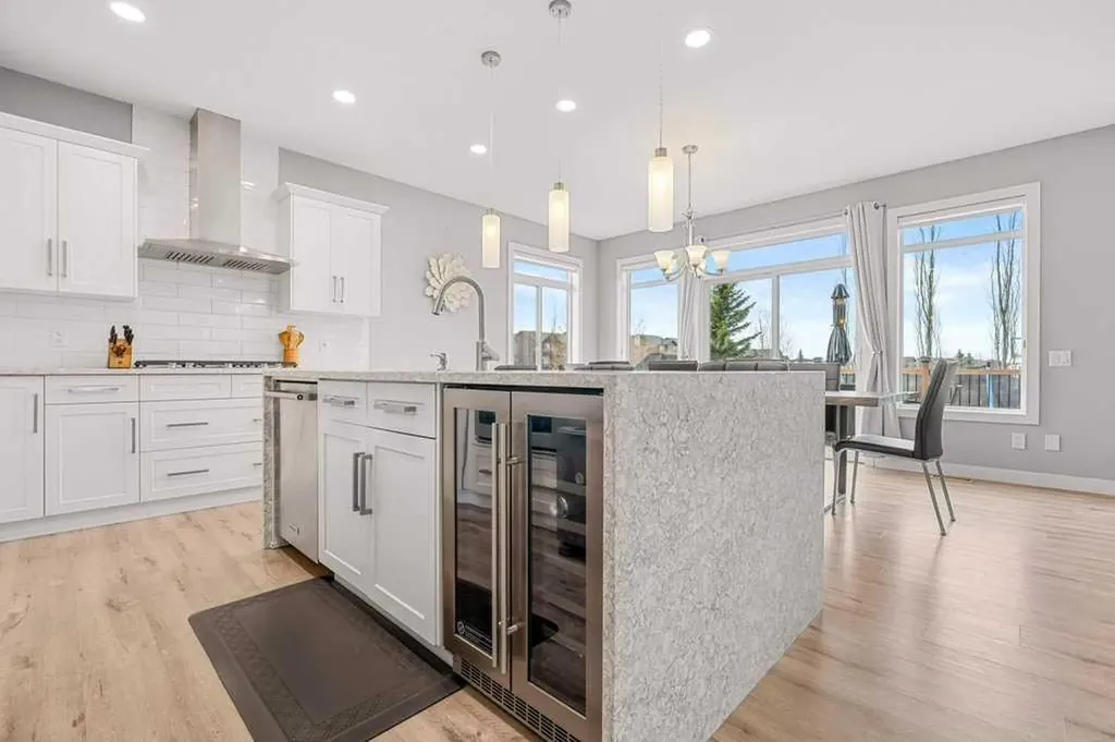 471 Canals Boulevard SW Airdrie AB T4B 0K1