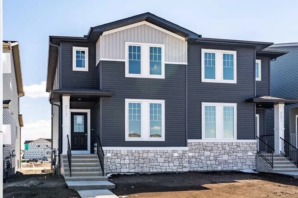217 Bridgeport Gate Chestermere AB T1X 3E2