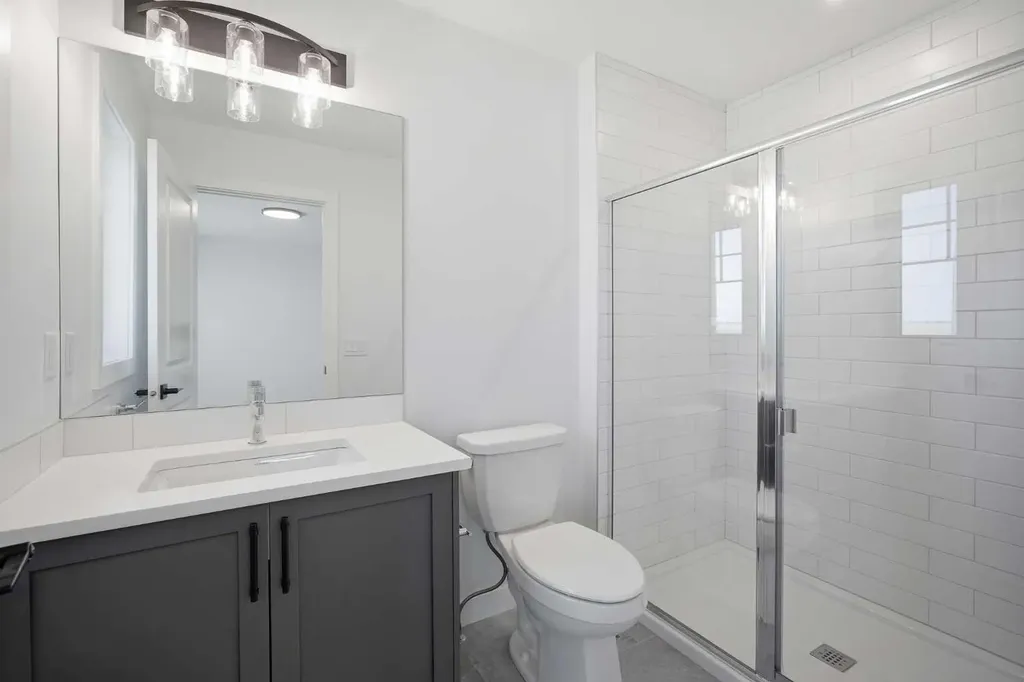 217 Bridgeport Gate Chestermere AB T1X 3E2