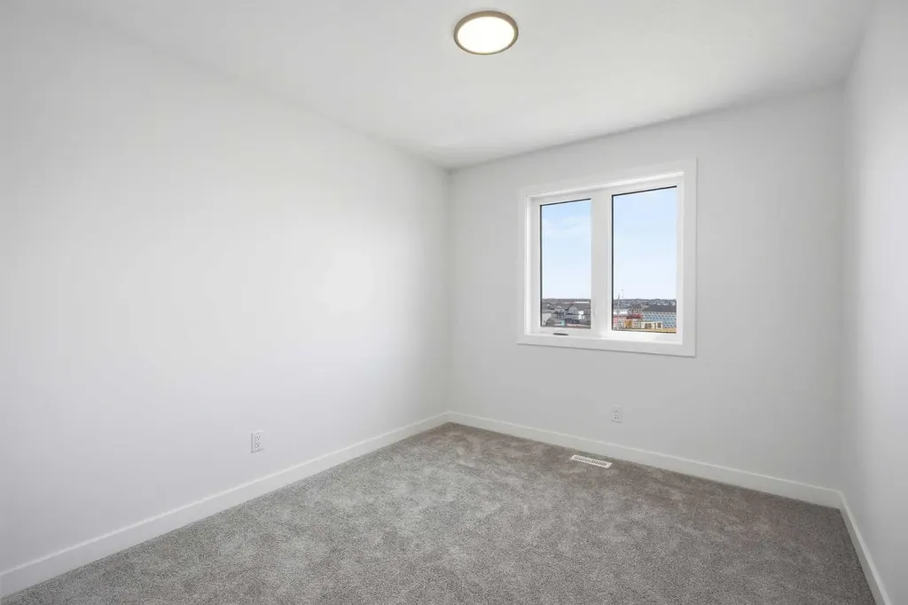 217 Bridgeport Gate Chestermere AB T1X 3E2
