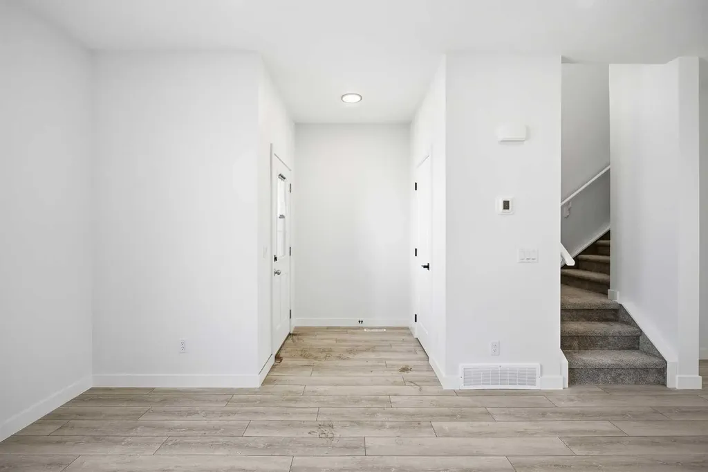 217 Bridgeport Gate Chestermere AB T1X 3E2