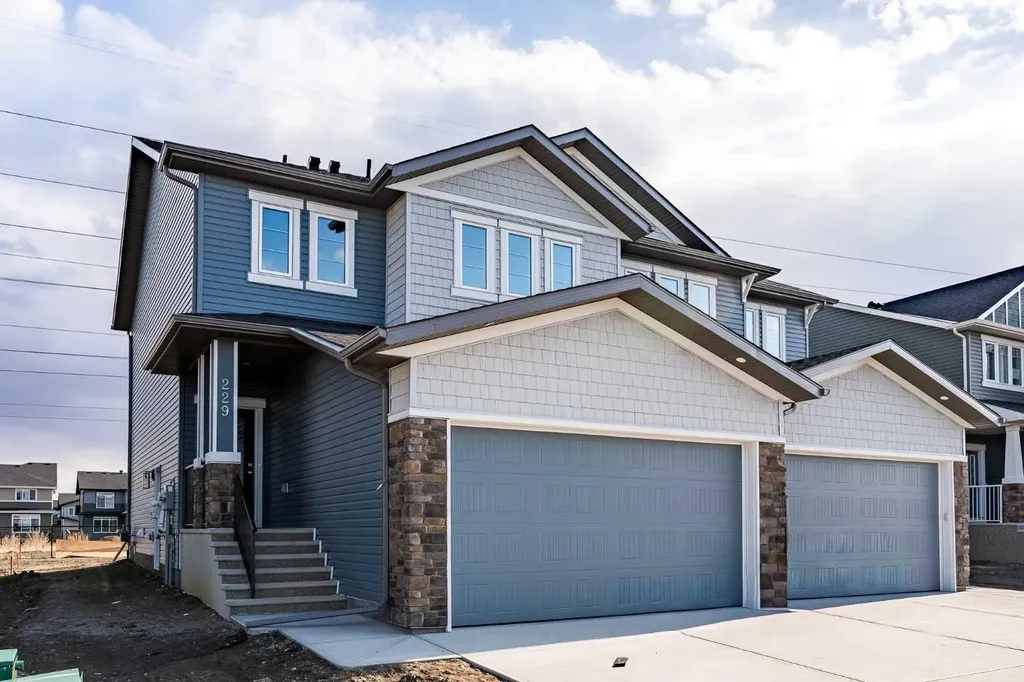229 Dawson Wharf Road Chestermere AB T1X 2W1