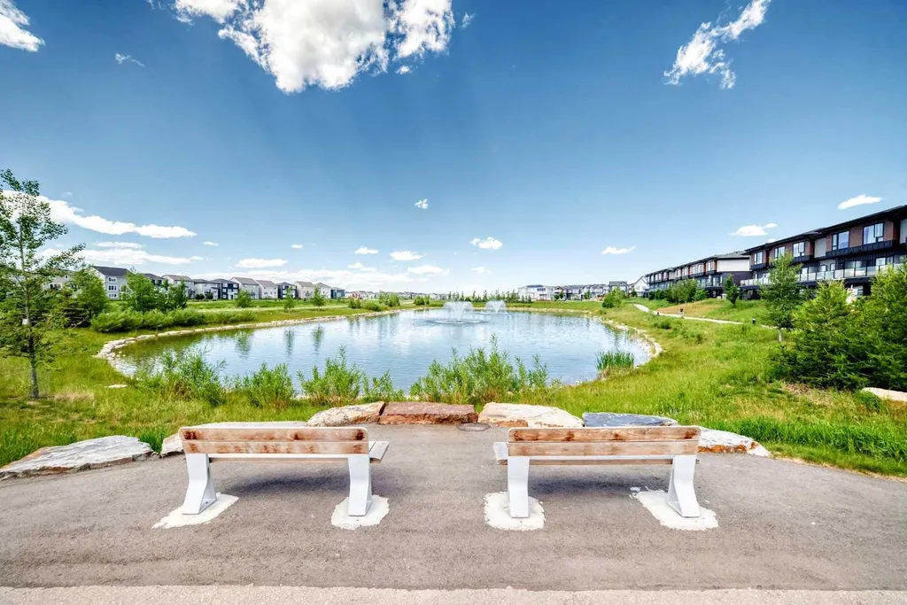 55 Lucas Way NW Calgary AB T3P 2C7