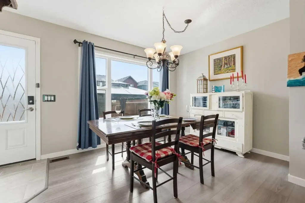 225 Fireside Drive Cochrane AB T4C 2L4