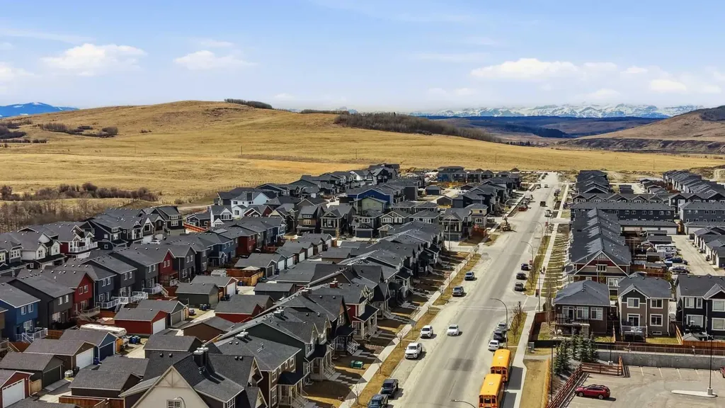 225 Fireside Drive Cochrane AB T4C 2L4