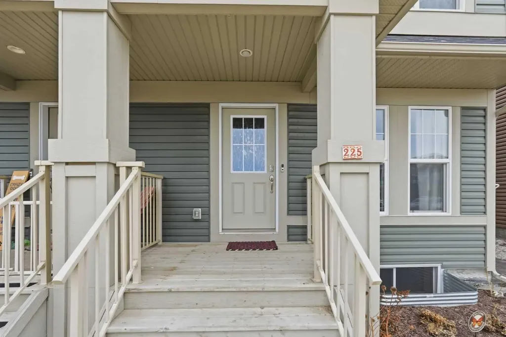 225 Fireside Drive Cochrane AB T4C 2L4
