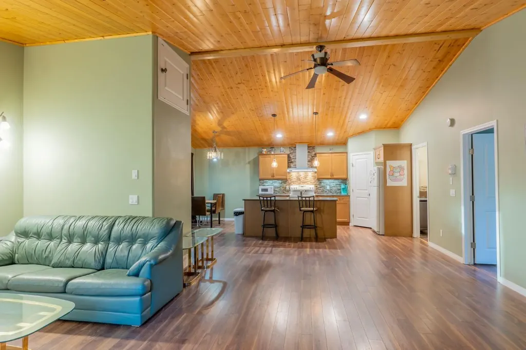 301 6 Avenue Rural Cypress County AB T0J 1C0