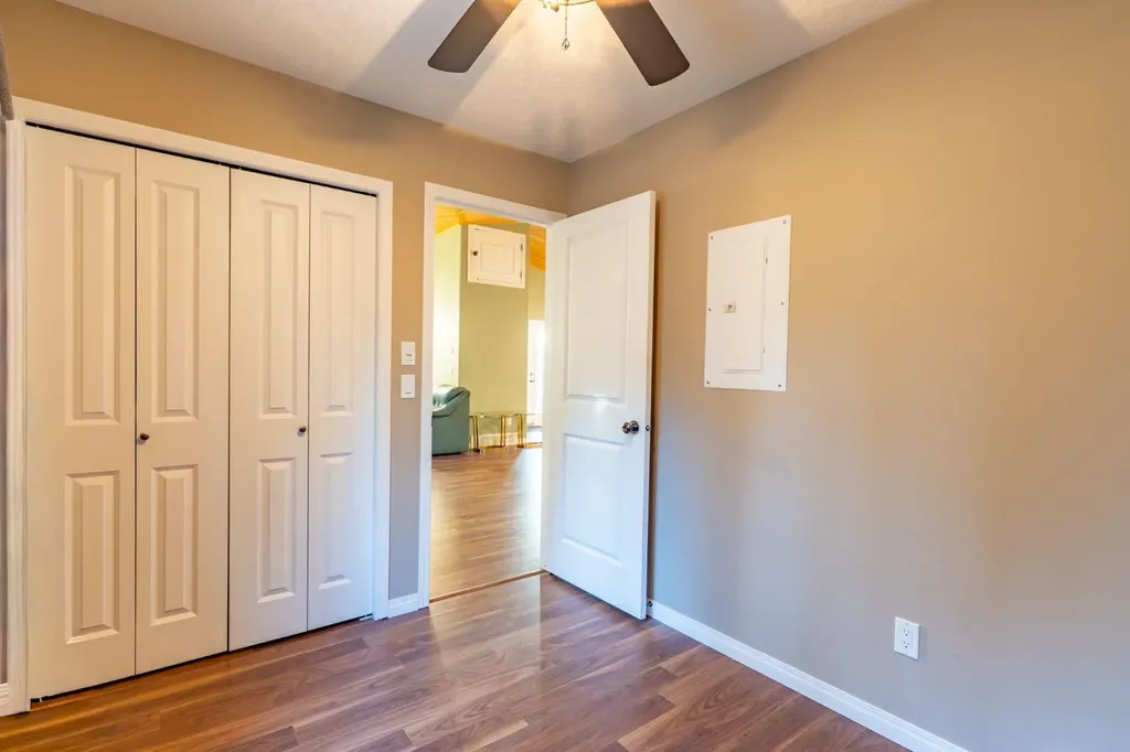 301 6 Avenue Rural Cypress County AB T0J 1C0